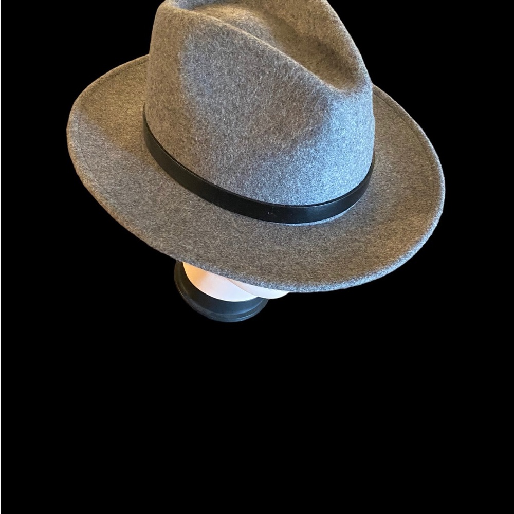 Braxton Hat Size Medium - image 3